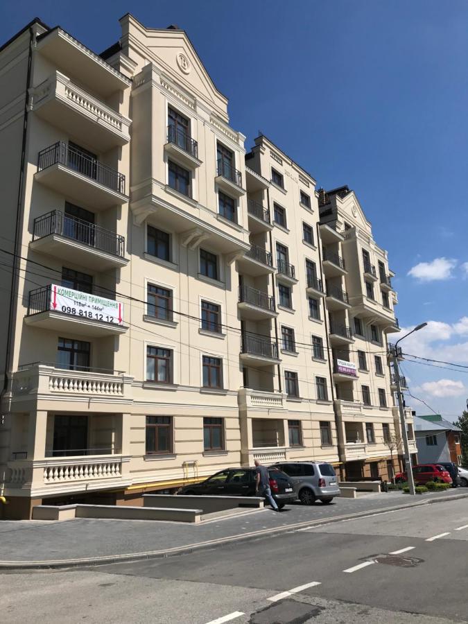 Затишні Сучасні Апартаменти В Елітному Жк Версаль Truskavets Exteriör bild